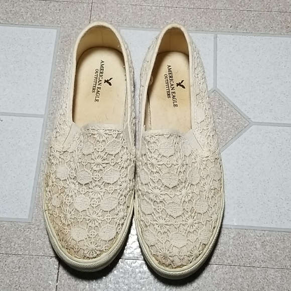 AE slip ons